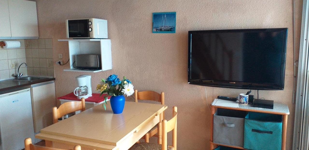 Pied A Terre En Bord De